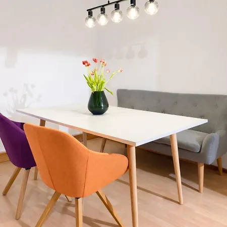 Geraeumige 2-zimmer-ferienwohnung Bei Ulm & Legoland Апартаменты Weidenstetten