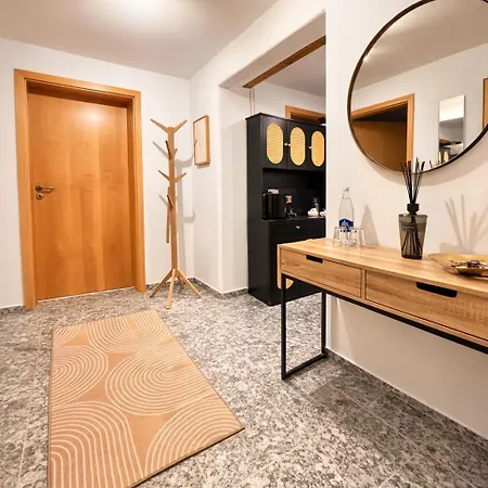Geraeumige 2-zimmer-ferienwohnung Bei Ulm & Legoland Weidenstetten