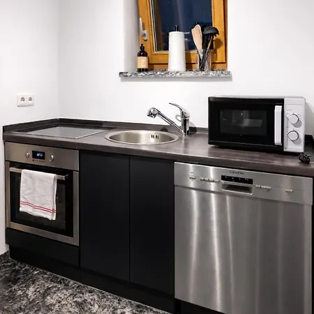 Geraeumige 2-zimmer-ferienwohnung Bei Ulm & Legoland Апартаменты Weidenstetten